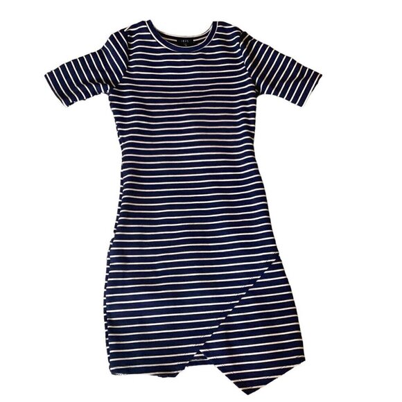IRIS Striped Short Sleeve Sexy Bodycon Dress Asymmetric Hem Crew Neck Sz M 250B - Picture 1 of 9